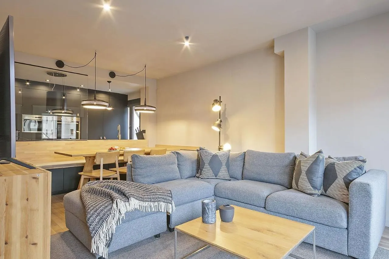 Luderna - Apartamento Con Terraza Montanero location